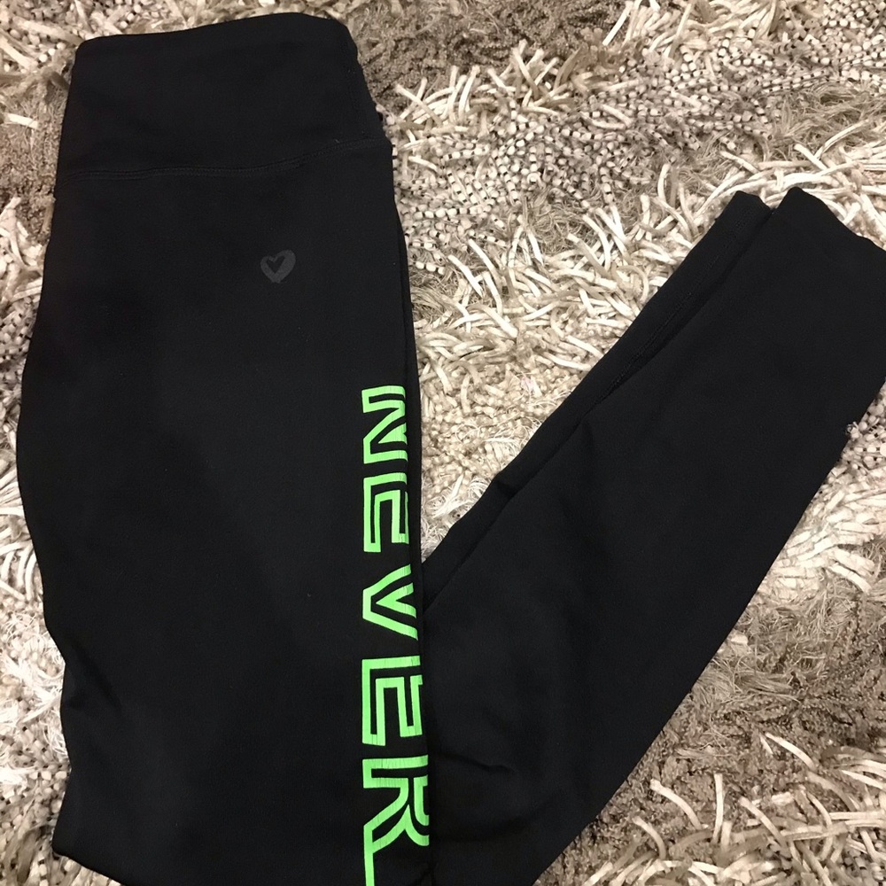 Women’s M leggings